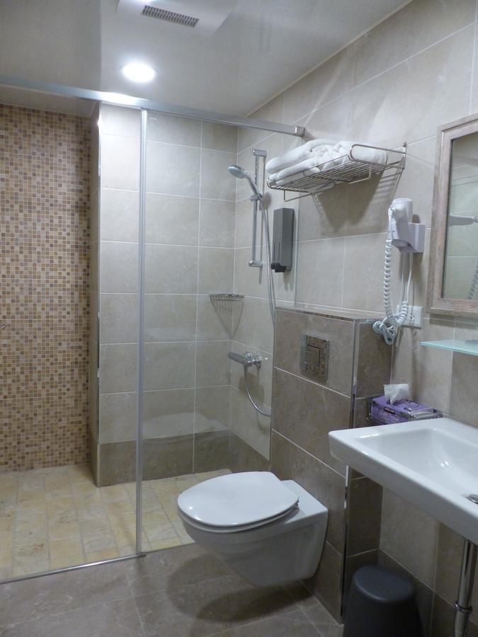 Kla B&B Kaohsiung Luaran gambar